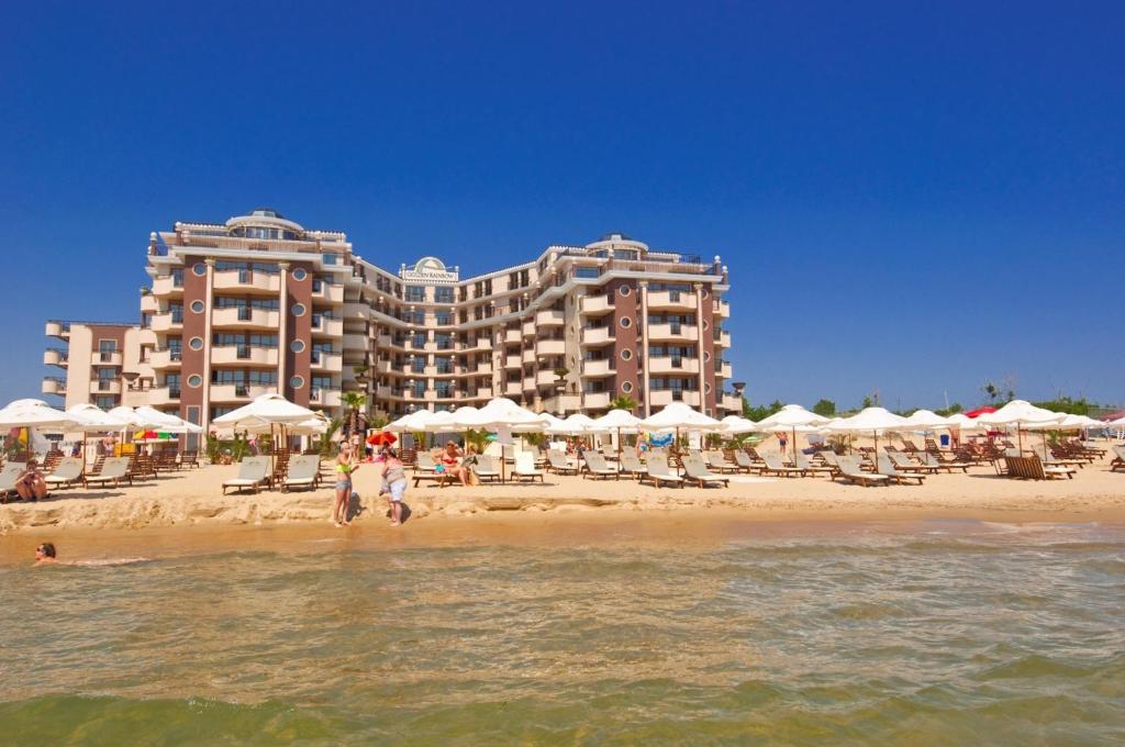 Golden Rainbow Beach Hotel Sunny Beach Exterior photo